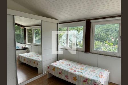 Casa à venda com 5 quartos, 308m² em Engenho do Mato, Niterói