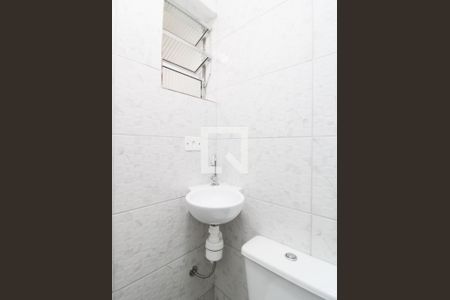 Banheiro de apartamento para alugar com 1 quarto, 22m² em Vila Dom Pedro Ii, São Paulo