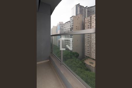 Studio para alugar com 35m², 0 quarto e sem vaga Studio para alugar com 35m², 0 quarto e sem vagaVaranda