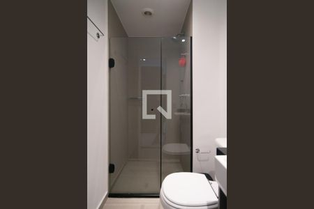 Studio para alugar com 35m², 0 quarto e sem vaga Studio para alugar com 35m², 0 quarto e sem vagaBanheiro