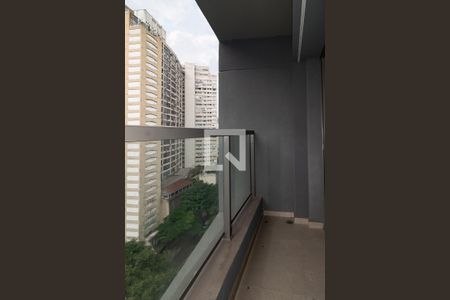 Studio para alugar com 35m², 0 quarto e sem vaga Studio para alugar com 35m², 0 quarto e sem vagaVaranda