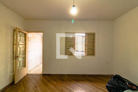 Casa para alugar com 2 quartos, 60m² em Jardim Oriental, São Paulo