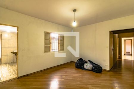 Casa para alugar com 2 quartos, 60m² em Jardim Oriental, São Paulo