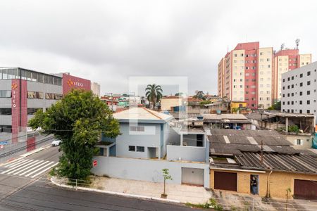 Vista da Sala de apartamento para alugar com 2 quartos, 57m² em Vila Carmosina, São Paulo