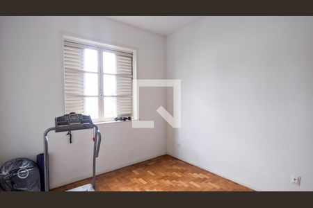 Quarto de apartamento à venda com 3 quartos, 120m² em Serra, Belo Horizonte