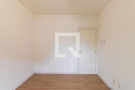 Sala de apartamento para alugar com 2 quartos, 45m² em Jardim Central, Cotia