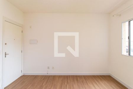 Sala de apartamento para alugar com 2 quartos, 45m² em Jardim Central, Cotia