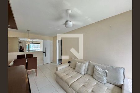 Sala de apartamento para alugar com 2 quartos, 63m² em Recreio dos Bandeirantes, Rio de Janeiro