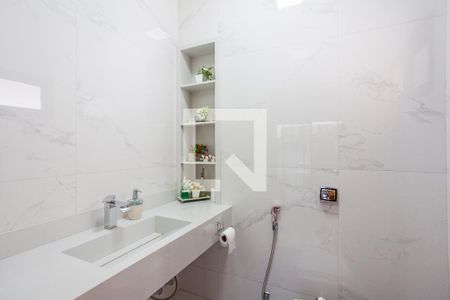 Lavabo de casa para alugar com 3 quartos, 165m² em Laranjeiras, Uberlândia