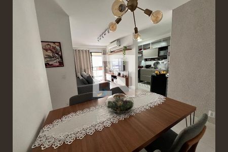 Sala de apartamento para alugar com 2 quartos, 69m² em Jacarepaguá, Rio de Janeiro