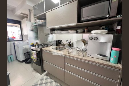 Cozinha de apartamento para alugar com 2 quartos, 69m² em Jacarepaguá, Rio de Janeiro