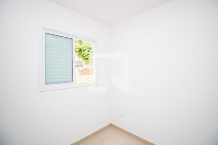 Quarto 1 de apartamento à venda com 2 quartos, 45m² em Vila Nivi, São Paulo