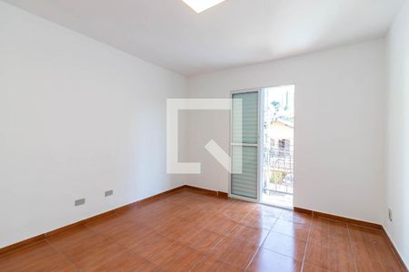 Suíte de casa para alugar com 3 quartos, 160m² em Vila Vitorio Mazzei, São Paulo