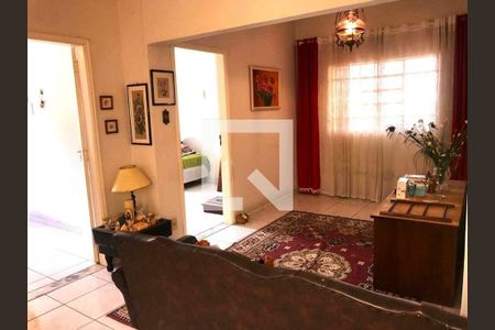 Casa à venda com 3 quartos, 209m² em Vila Dutra, Campinas