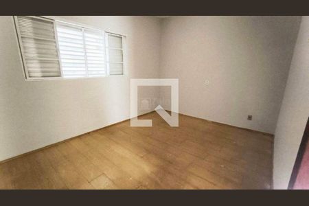 Casa à venda com 3 quartos, 200m² em Vila Tofanello, Campinas