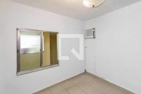 Quarto 2 de apartamento para alugar com 2 quartos, 50m² em Bonsucesso, Rio de Janeiro