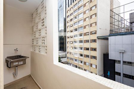 Sacada/Área de Serviço de apartamento para alugar com 1 quarto, 44m² em Jardim Paulista, São Paulo