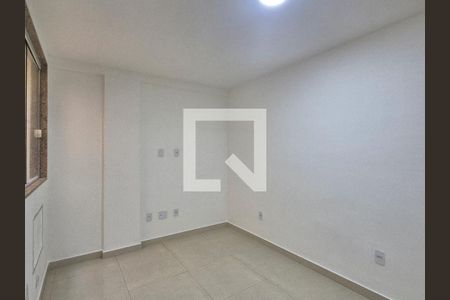 Sala de apartamento à venda com 1 quarto, 35m² em Recreio dos Bandeirantes, Rio de Janeiro