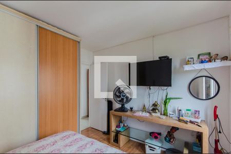 Quarto 2 de apartamento à venda com 3 quartos, 74m² em Vila Monumento, São Paulo