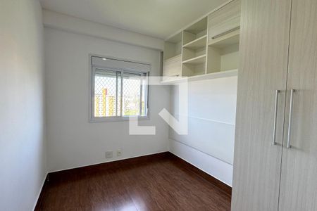 Quarto 2 de apartamento para alugar com 2 quartos, 57m² em Bethaville I, Barueri