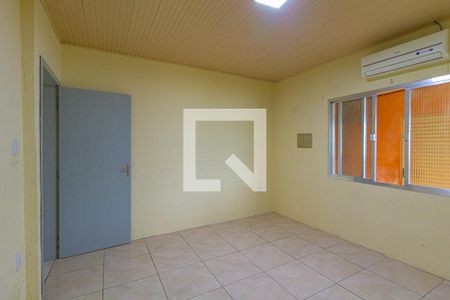 Quarto 1 de casa para alugar com 2 quartos, 120m² em São Luís, Canoas