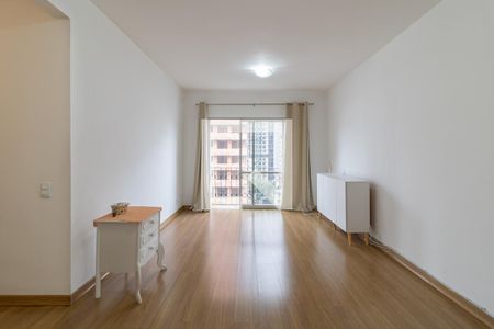 Sala de apartamento à venda com 2 quartos, 84m² em Vila Olímpia, São Paulo