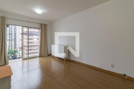 Sala de apartamento para alugar com 2 quartos, 80m² em Vila Olímpia, São Paulo