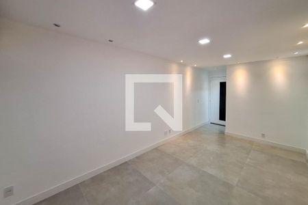 Sala de apartamento à venda com 3 quartos, 69m² em Maceio, Niterói