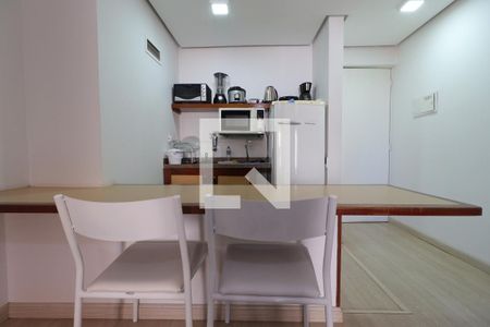 Cozinha de kitnet/studio para alugar com 1 quarto, 50m² em Centro, Ribeirão Preto