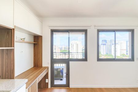 Sala/Quarto de kitnet/studio para alugar com 1 quarto, 21m² em Santo Amaro, São Paulo