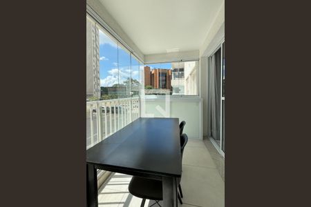 Sacada de apartamento para alugar com 2 quartos, 54m² em Alphaville Empresarial, Barueri