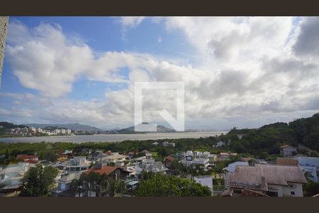 Vista do Quarto Suíte de apartamento para alugar com 2 quartos, 72m² em Cacupé, Florianópolis