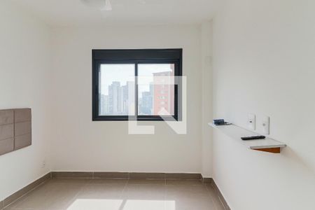 Quarto 1 de apartamento para alugar com 2 quartos, 40m² em Butantã, São Paulo