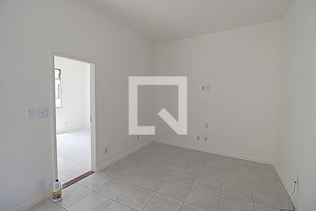 Sala de apartamento para alugar com 1 quarto, 40m² em Quintino Bocaiúva, Rio de Janeiro