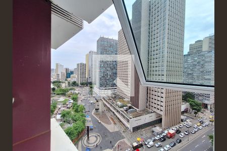 Vista de apartamento à venda com 1 quarto, 31m² em Centro, Rio de Janeiro