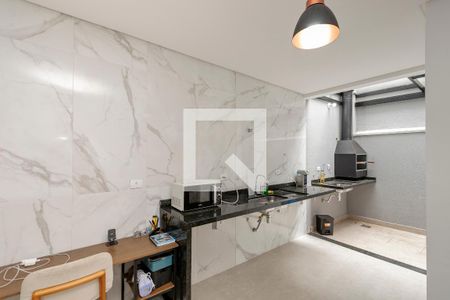 Cozinha de casa para alugar com 3 quartos, 100m² em Jardim Aeroporto, São Paulo