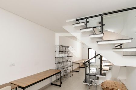 Sala de casa para alugar com 3 quartos, 100m² em Jardim Aeroporto, São Paulo