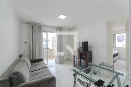 Sala de apartamento para alugar com 1 quarto, 35m² em Morro dos Ingleses, São Paulo