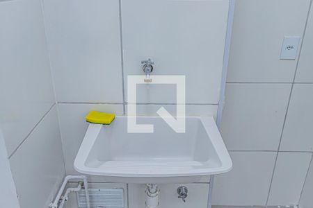 Sala, cozinha e área de serviço de apartamento para alugar com 2 quartos, 35m² em Vila Pirituba, São Paulo