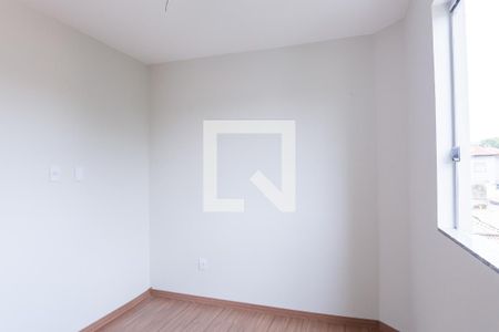 quarto de apartamento à venda com 2 quartos, 63m² em Arvoredo, Contagem