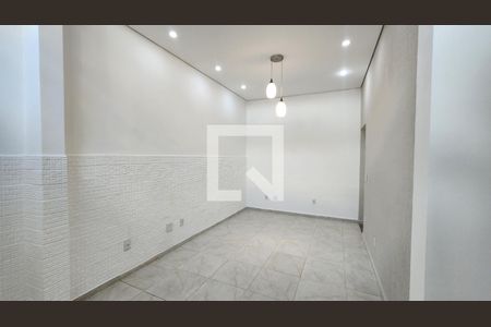 Sala de casa para alugar com 3 quartos, 100m² em Pompéia, Santos