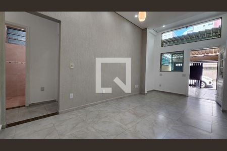 Sala de casa para alugar com 3 quartos, 100m² em Pompéia, Santos