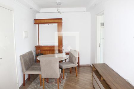 Sala de apartamento para alugar com 2 quartos, 48m² em Jardim Leonor, Cotia