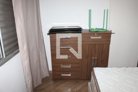 Quarto 1 de apartamento para alugar com 2 quartos, 48m² em Jardim Leonor, Cotia