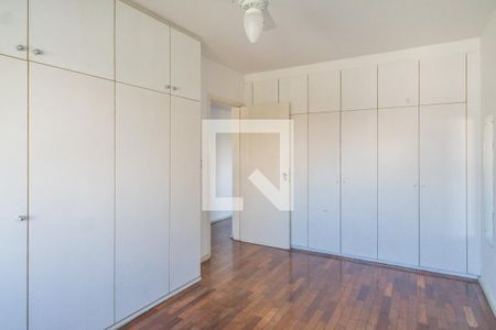 Quarto 2 de apartamento para alugar com 3 quartos, 98m² em Santana, Porto Alegre