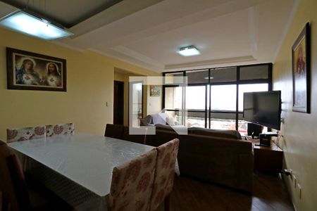 Sala de apartamento para alugar com 3 quartos, 130m² em Vila Assunção, Santo André