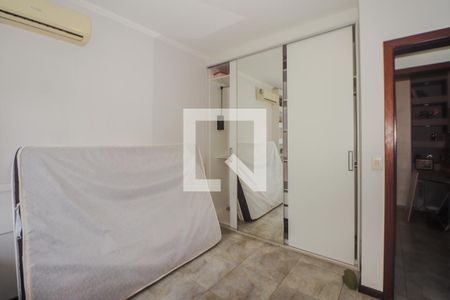 Quarto 1 de casa de condomínio para alugar com 2 quartos, 100m² em Jardim do Salso, Porto Alegre