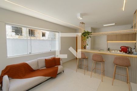 Sala de apartamento à venda com 3 quartos, 180m² em Cabral, Contagem