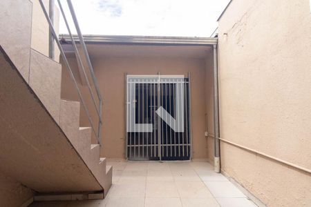 Casa para alugar com 80m², 2 quartos e sem vaga Casa para alugar com 80m², 2 quartos e sem vagaFachada/Casa/Fundos