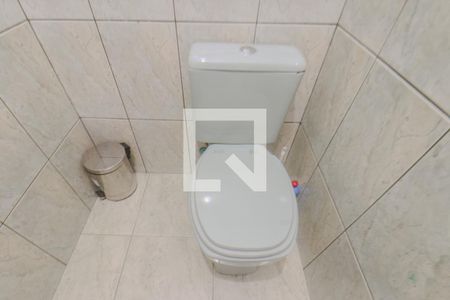 Lavabo de casa de condomínio para alugar com 2 quartos, 100m² em Jardim do Salso, Porto Alegre